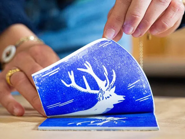 Découvrez l’art de la linogravure