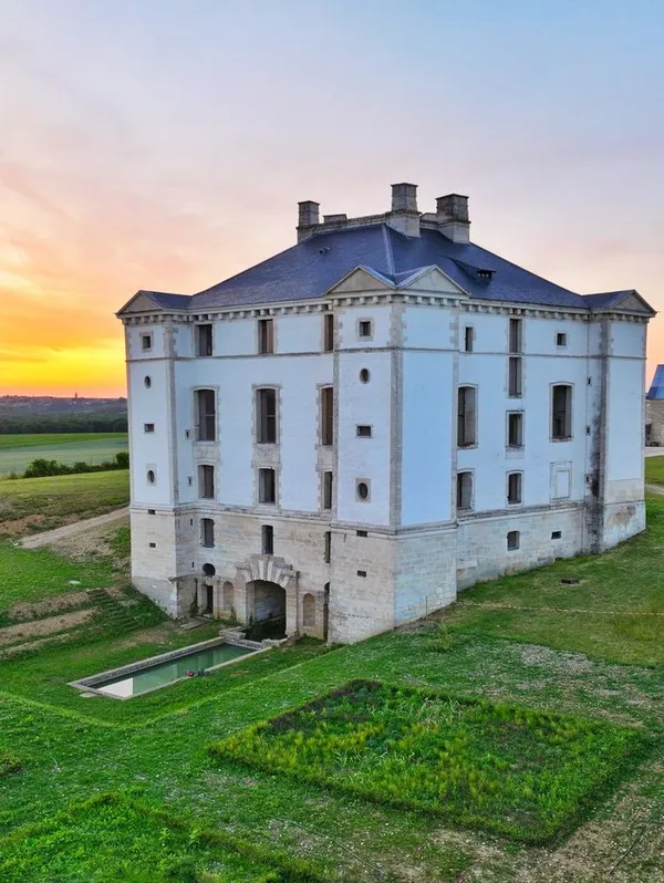 Visite du château de Maulnes