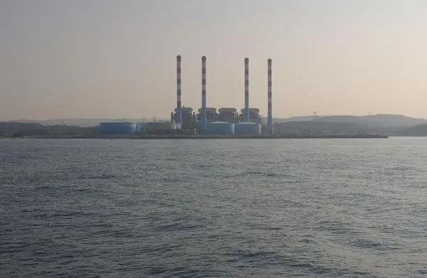 Les risques industriels à Marseille et ses environs : comprendre, prévenir, agir