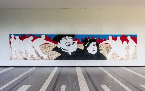 « Les murs témoignent : histoire des engagements étudiants » – Fresques anciennes