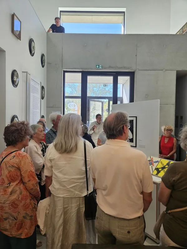 Visite du conservateur de deux expositions