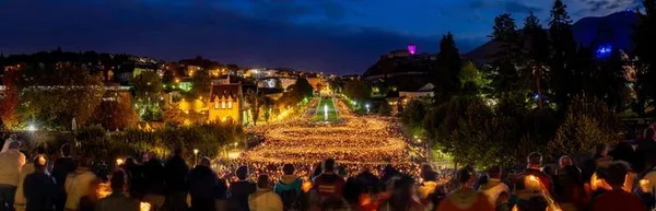 Procession Mariale de Notre-Dame de Lourdes