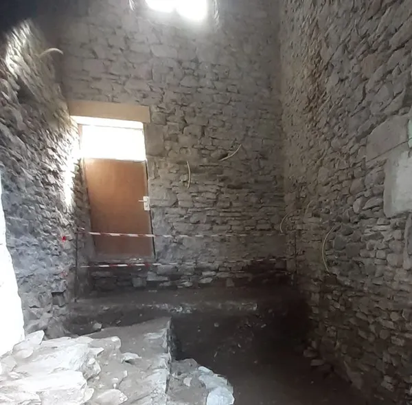 Présentation des fouilles archéologiques du château des sires de Faucigny