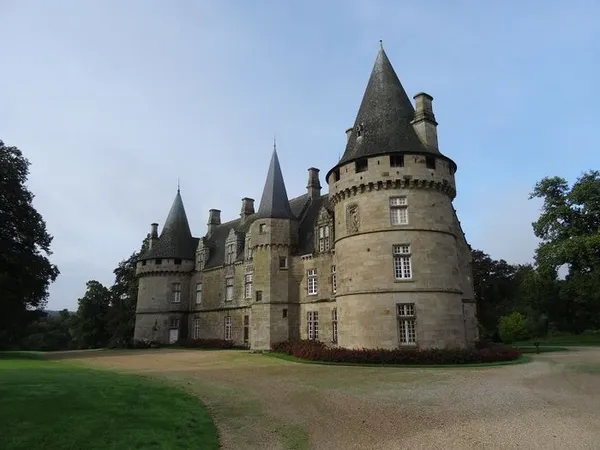 Visite du parc et château de Bonnefontaine