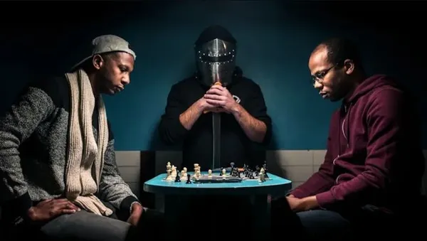 Knight clubbers: Bataille d'échecs