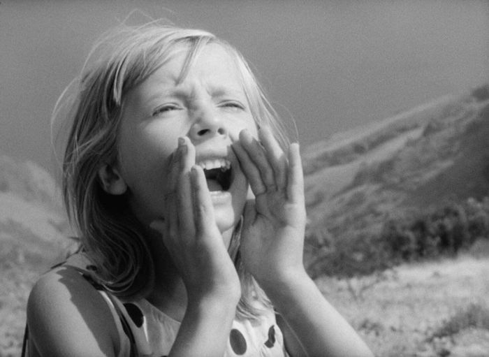 La jeune fille à l’écho