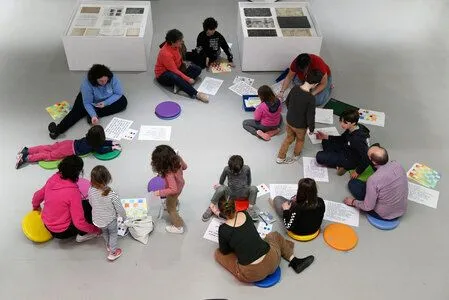 Visite en famille architecture .