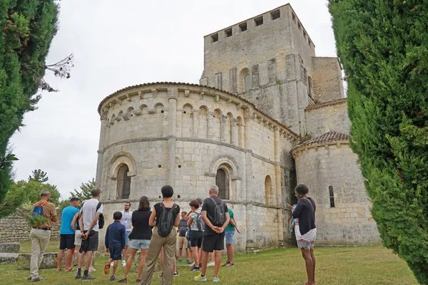 « Visite de Mornac, village médiéval et ostréicole »