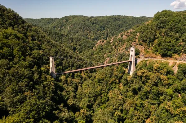 Enquête géante au Viaduc des Rochers Noirs