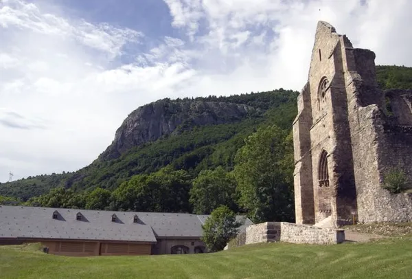 L'abbaye d'Aulps, un patrimoine sauvé par une poignée d'hommes