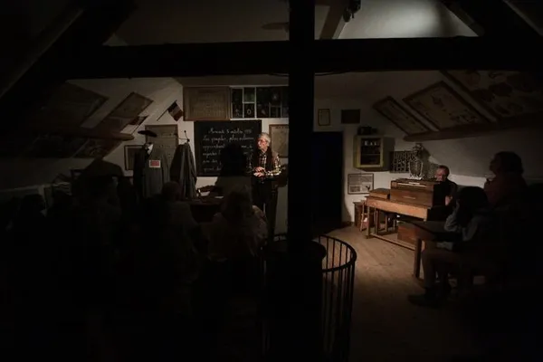 Nocturne au musée