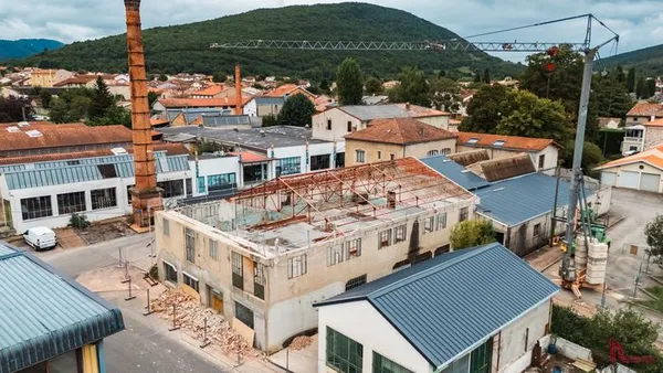 Visite architecturale de l'Art d’Assembler à Lavelanet