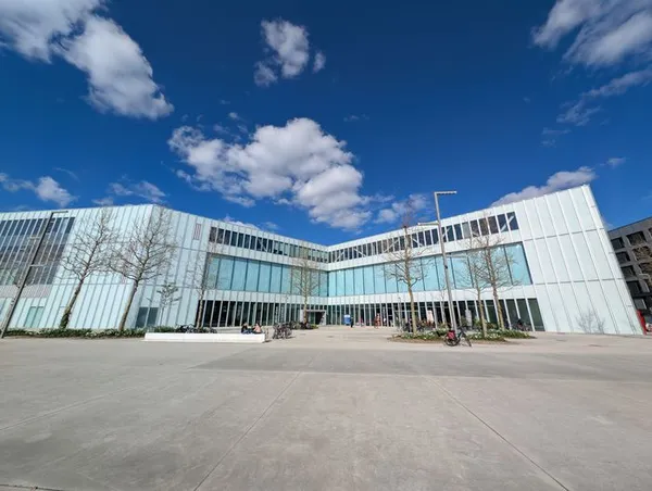 TRAIL DANS LA BIBLIOTHEQUE / Caen ça bouge