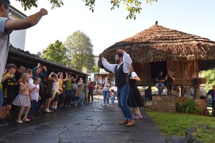 Atelier de danse asturienne par Nel Villanueva