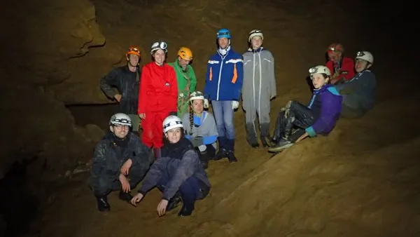 Visite de la grotte du Père Noêl
