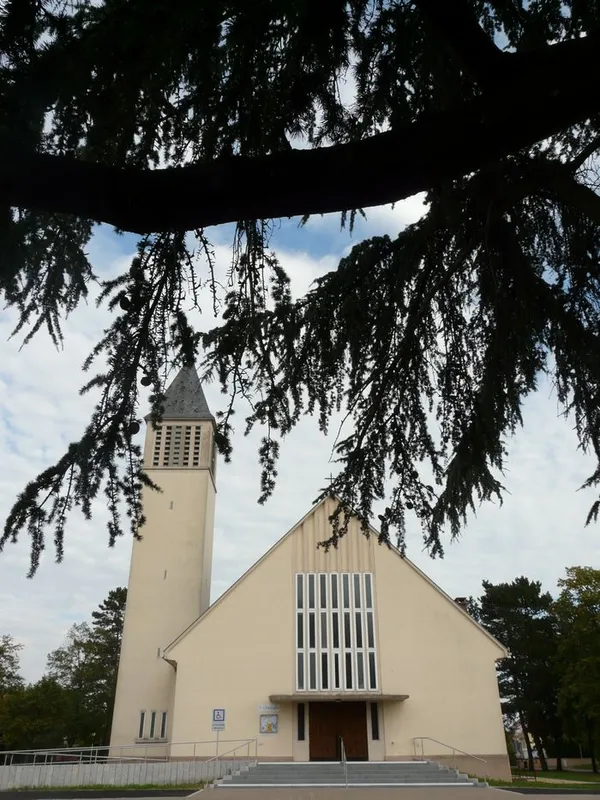 Découverte libre de l'église Saint-Christophe