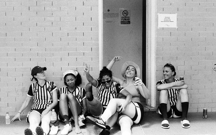 Un pop-up à la croisée de la mode, de l'art et du foot féminin arrive à Paris !