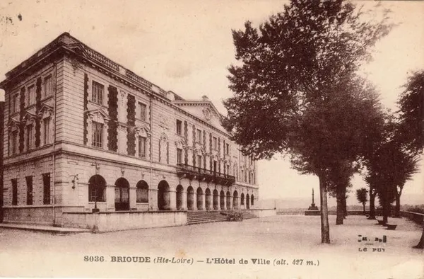 Visite guidée de la mairie de Brioude