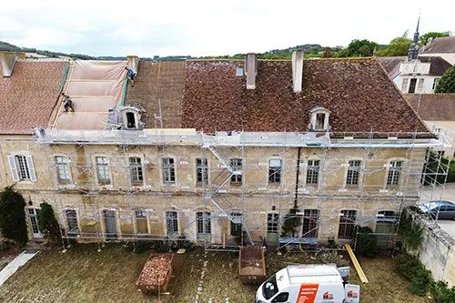 Présentation d'un chantier de toiture, et souvenirs du photographe du chantier de Notre-Dame de Paris