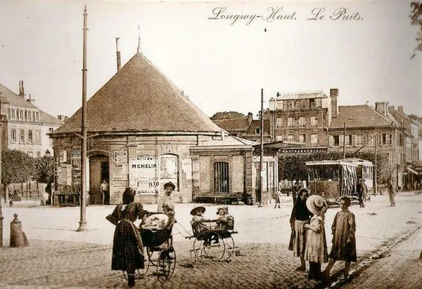 Exposition de photographies sur l'histoire du Puits de Siège
