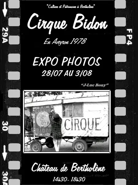 Exposition photos & Cirque Minuscule à Bertholène