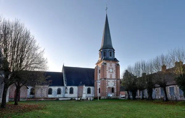 Exposition de Reliques et vêtements liturgiques - Pierres en lumières