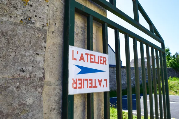 Au bord du monde à l'Atelier à Villy-Bocage