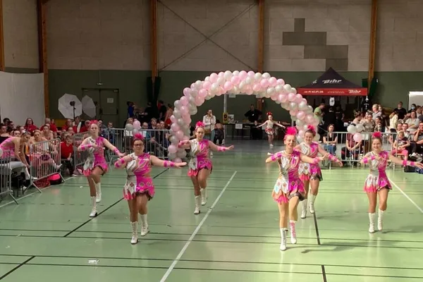 [Festival de majorettes]