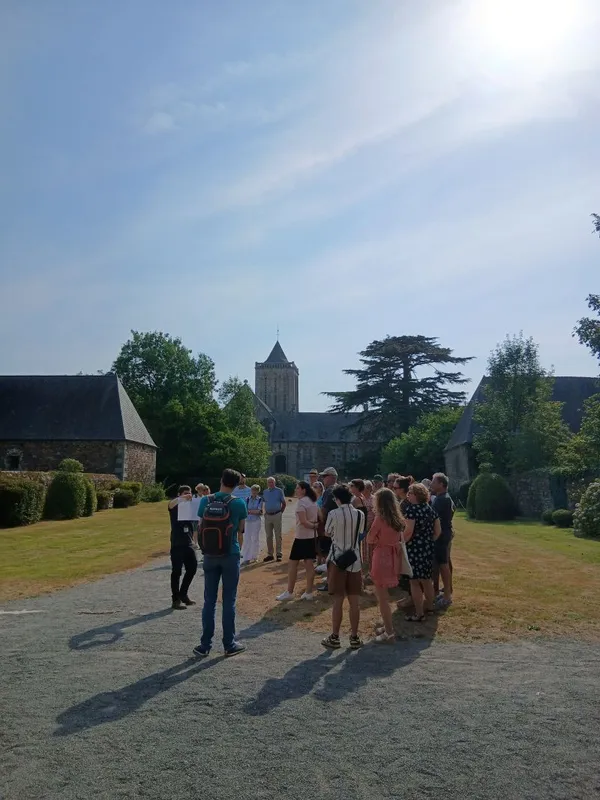 Visite guidée de l'abbaye de La Lucerne
