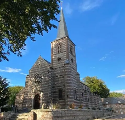 Exposition "quel avenir pour l'église de la chapelle sur Dun?"