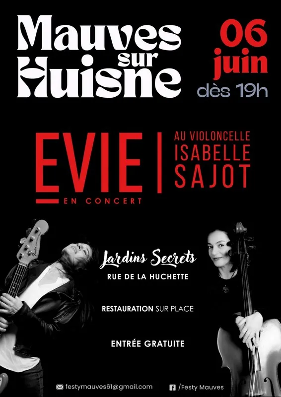 Concert - Evie