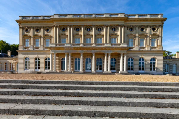 Journées européennes du patrimoine - Château de Bizy : Visite guidée du château