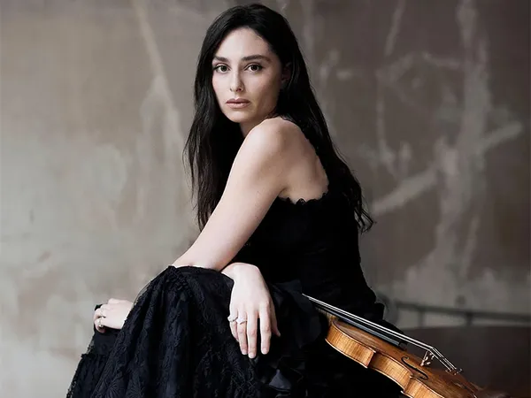 Concert : Esther Abrami