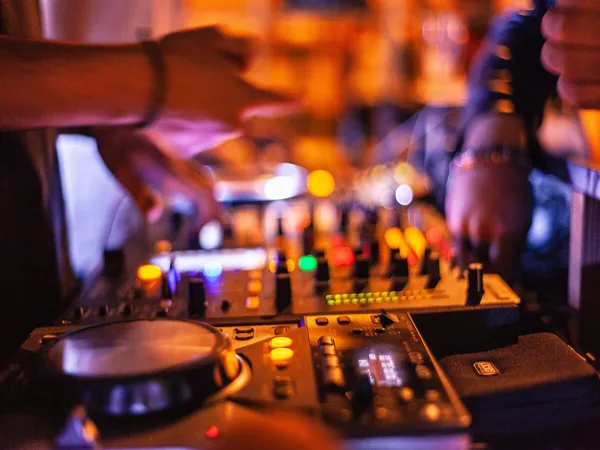DJ Viboy