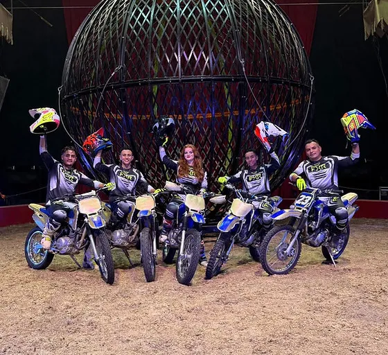 Cirque Zavatta à Villers-Bocage