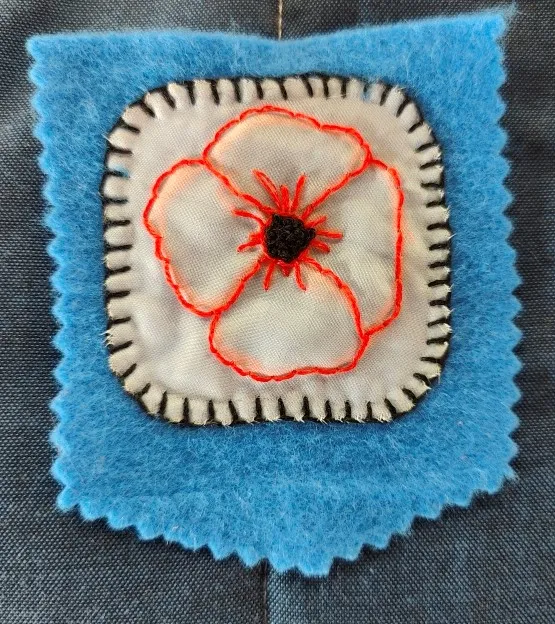 Atelier "fabrique ton écusson brodé à partir de toile de parachute recyclée"