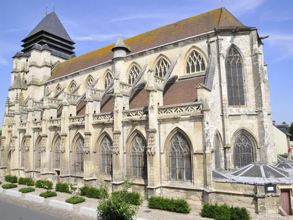 Visite de l'église Saint-Michel du lavoir de Pont-l'Évêque