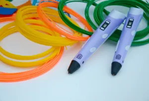 Atelier créatif avec des stylos 3D