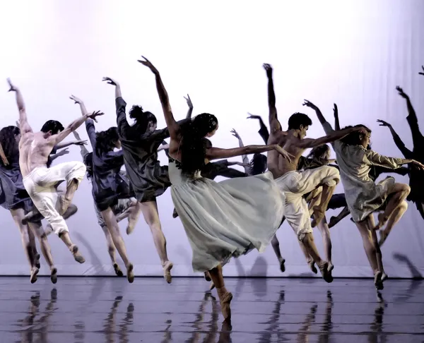 Le sacre du printemps et le sacre de la danse