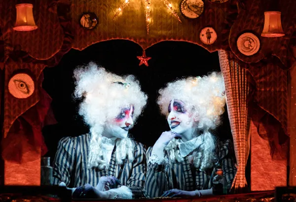 Spectacle S O M B R U N E