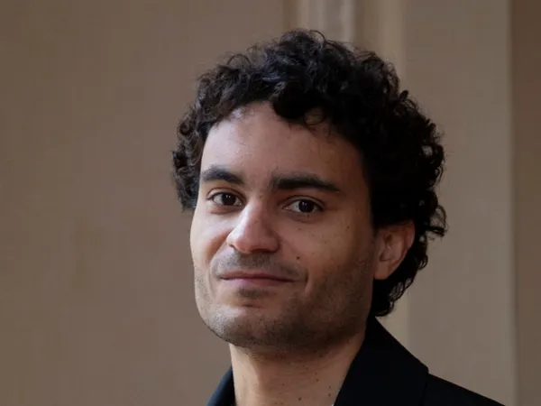 Rencontre avec l’auteur Basile Mulciba