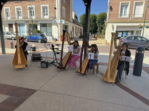 Aubade par de jeunes musiciens