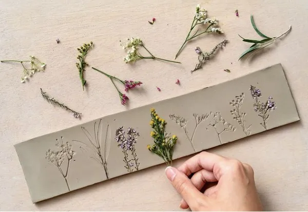 Atelier famille : Herbier d'argile