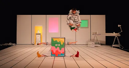 Danse : Immobile et rebondi