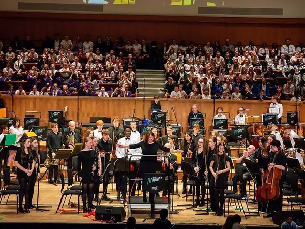 [Les promenades musicales du Pays d'Auge 32e édition] Inattendu : L’orchestre au jardin
