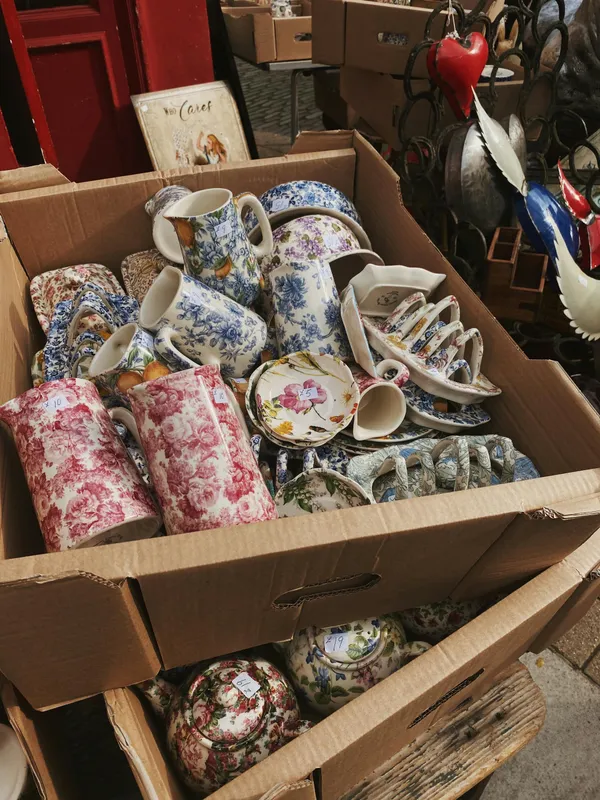 Les brocantes de la rue aux Ours fêtent le Printemps