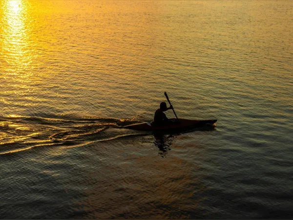 Nocturne en kayak