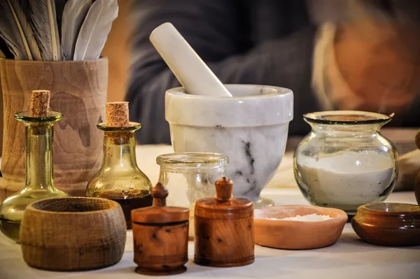 Les Étonnants Patrimoines :  Remèdes, potions et décoctions