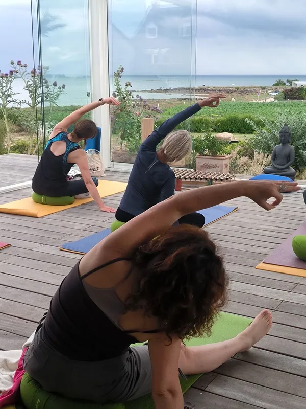 Stage yoga