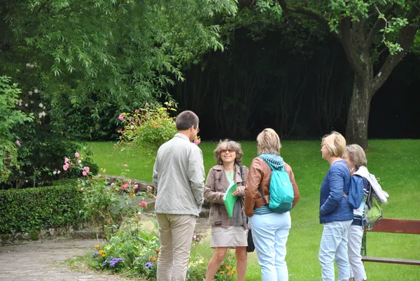 Visite touristique commentée (guided tour in English on request)